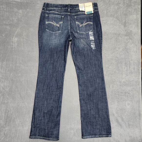 Wrangler Boot Cut Jeans Dark Wash 15/16 x 34 Mid rise - Picture 2 of 10
